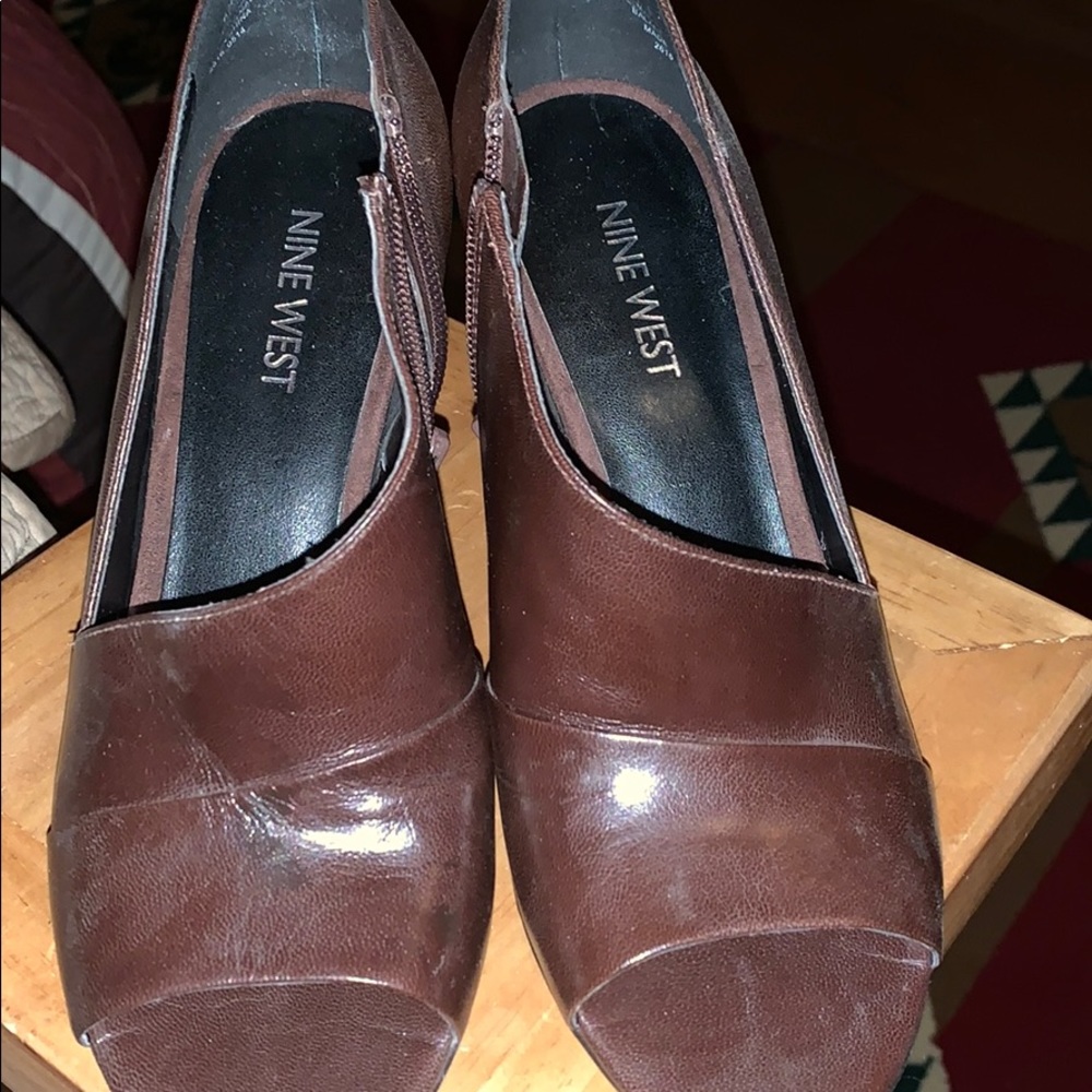 Nice dark brown shoes